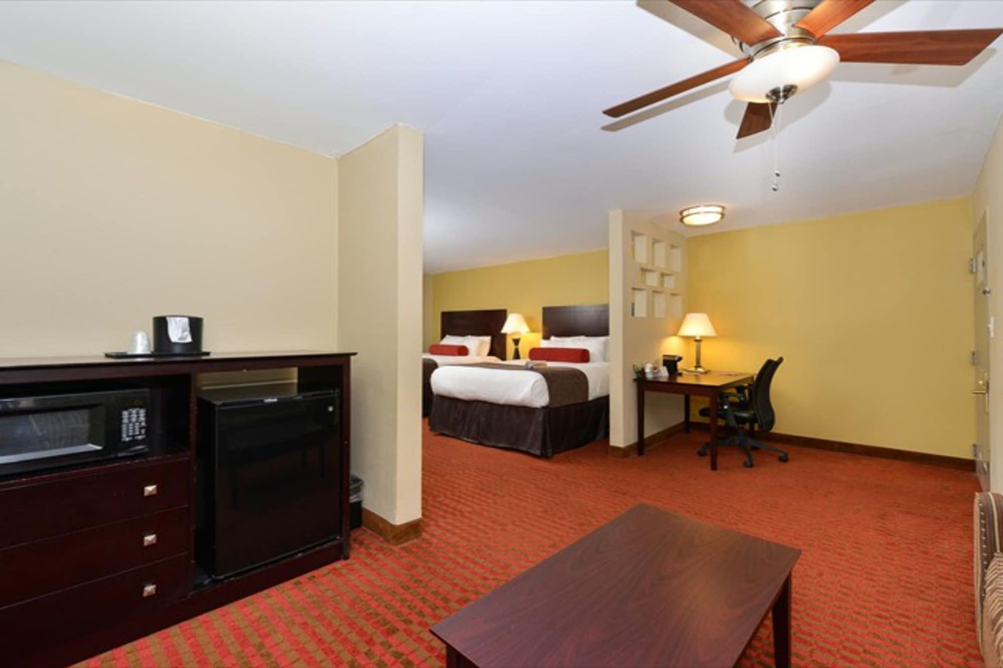 Quality Suites Nashville Airport Extérieur photo