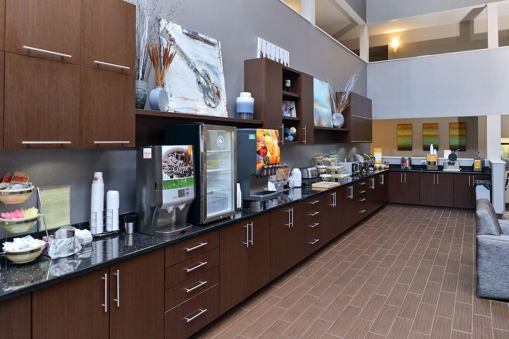 Quality Suites Nashville Airport Extérieur photo