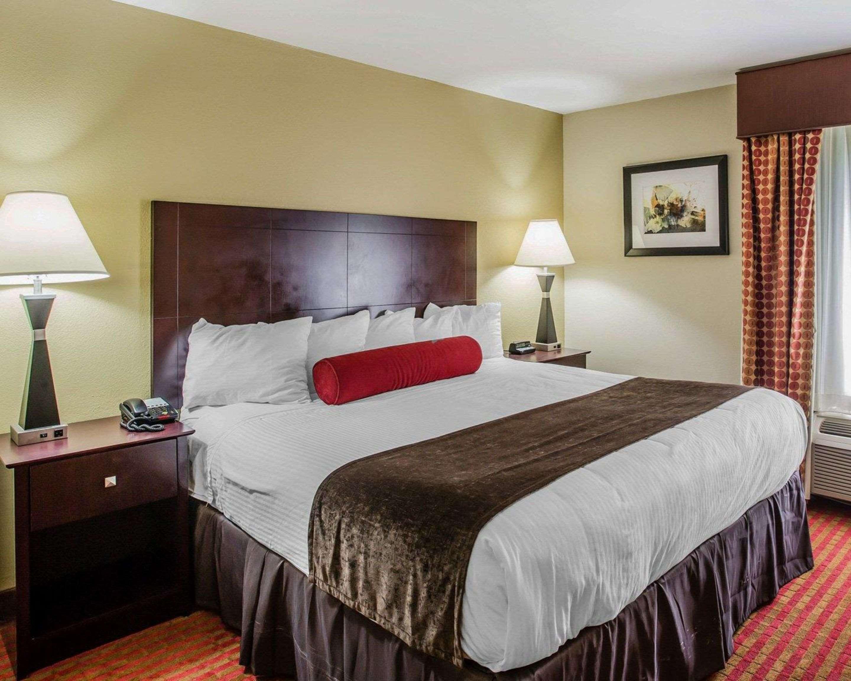 Quality Suites Nashville Airport Extérieur photo