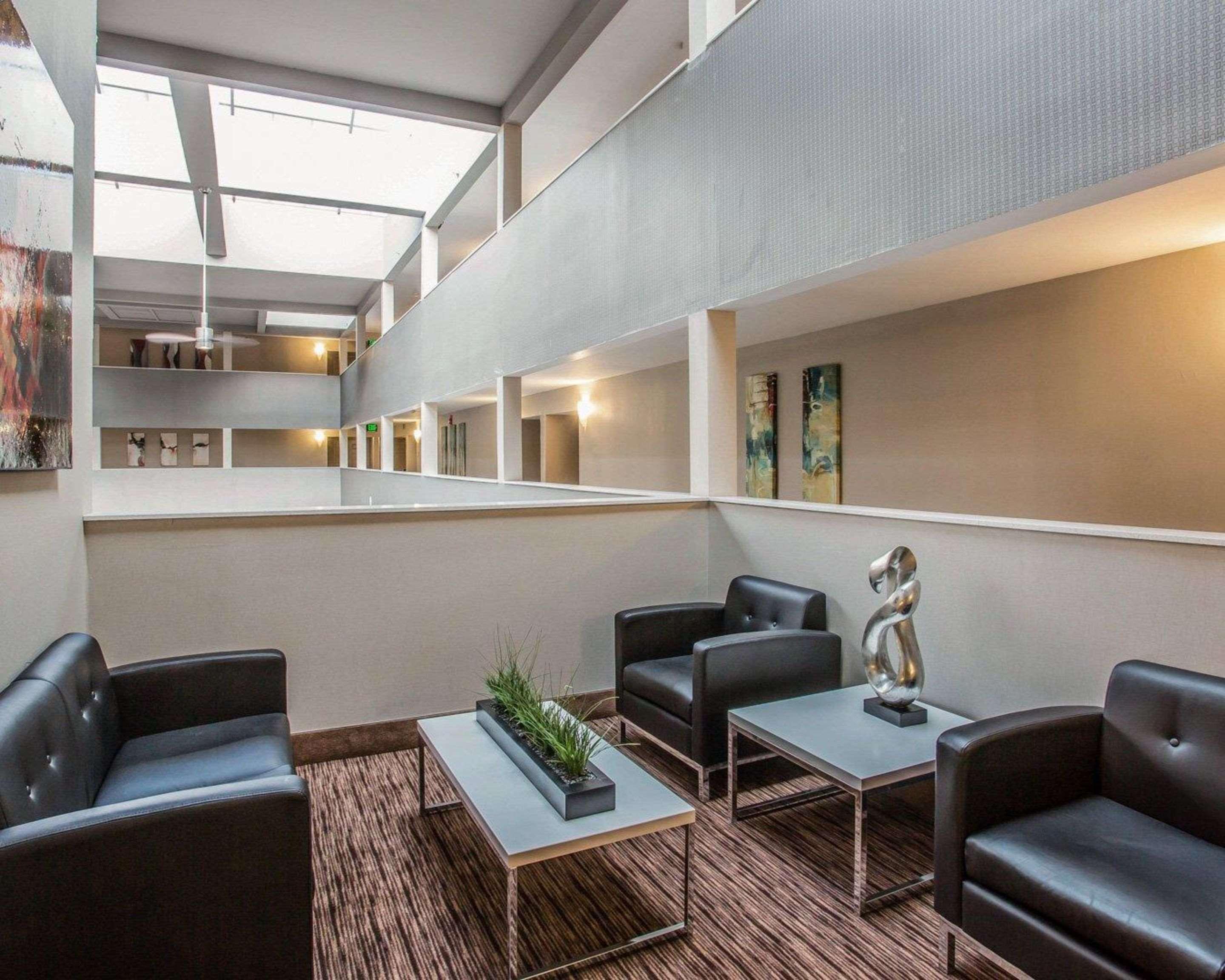 Quality Suites Nashville Airport Extérieur photo