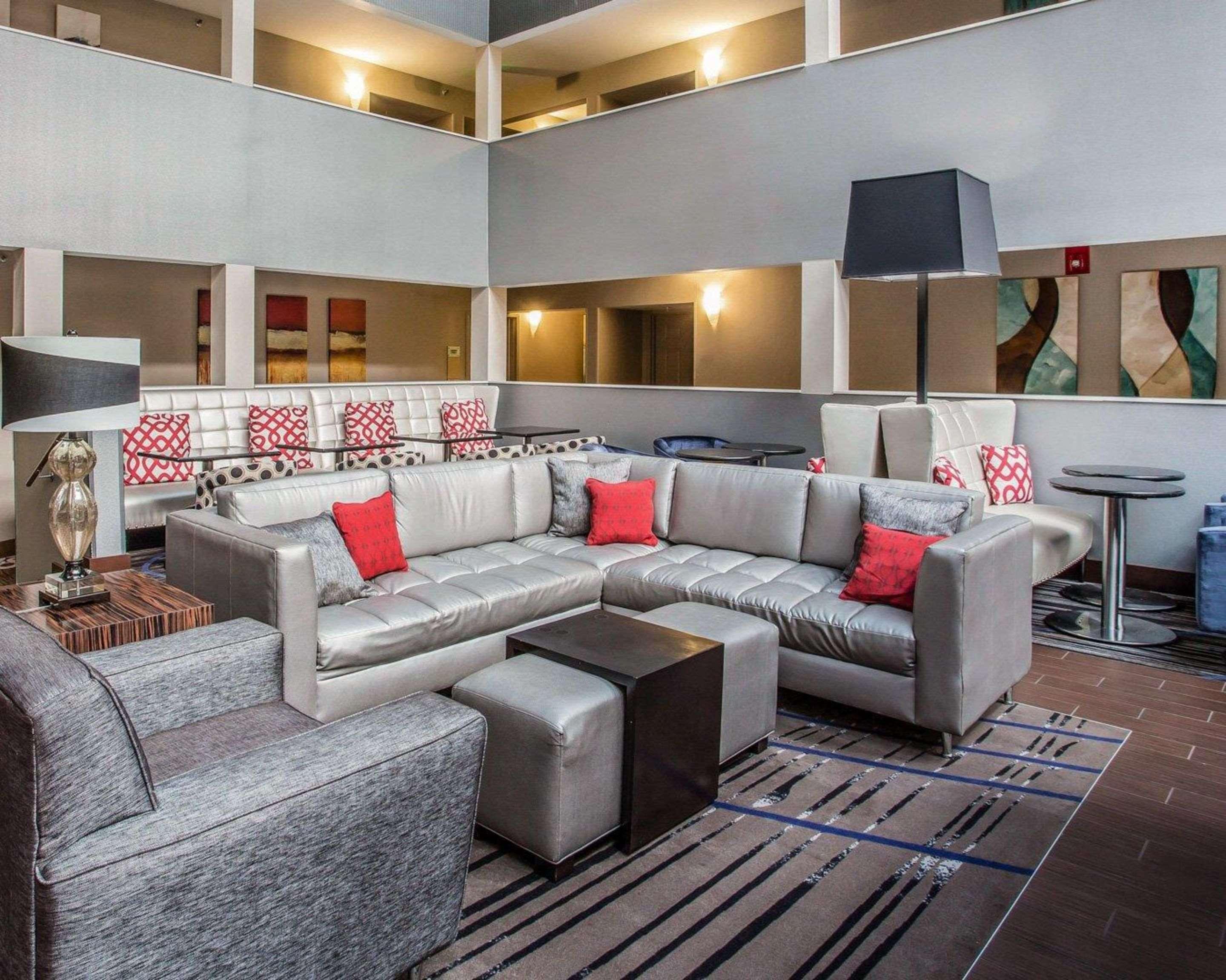 Quality Suites Nashville Airport Extérieur photo