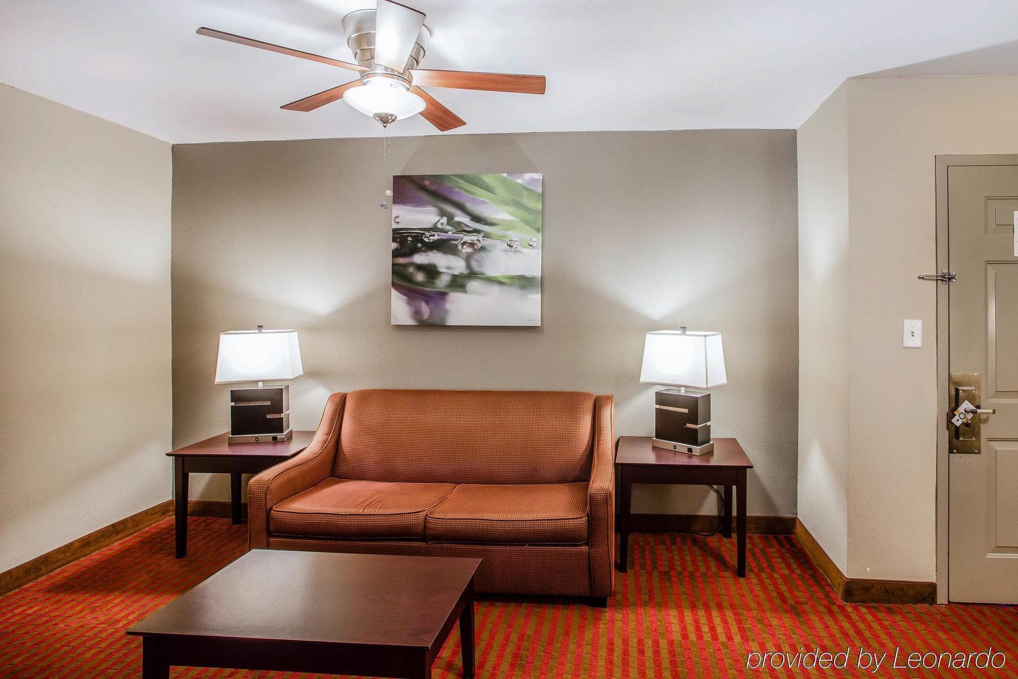 Quality Suites Nashville Airport Extérieur photo