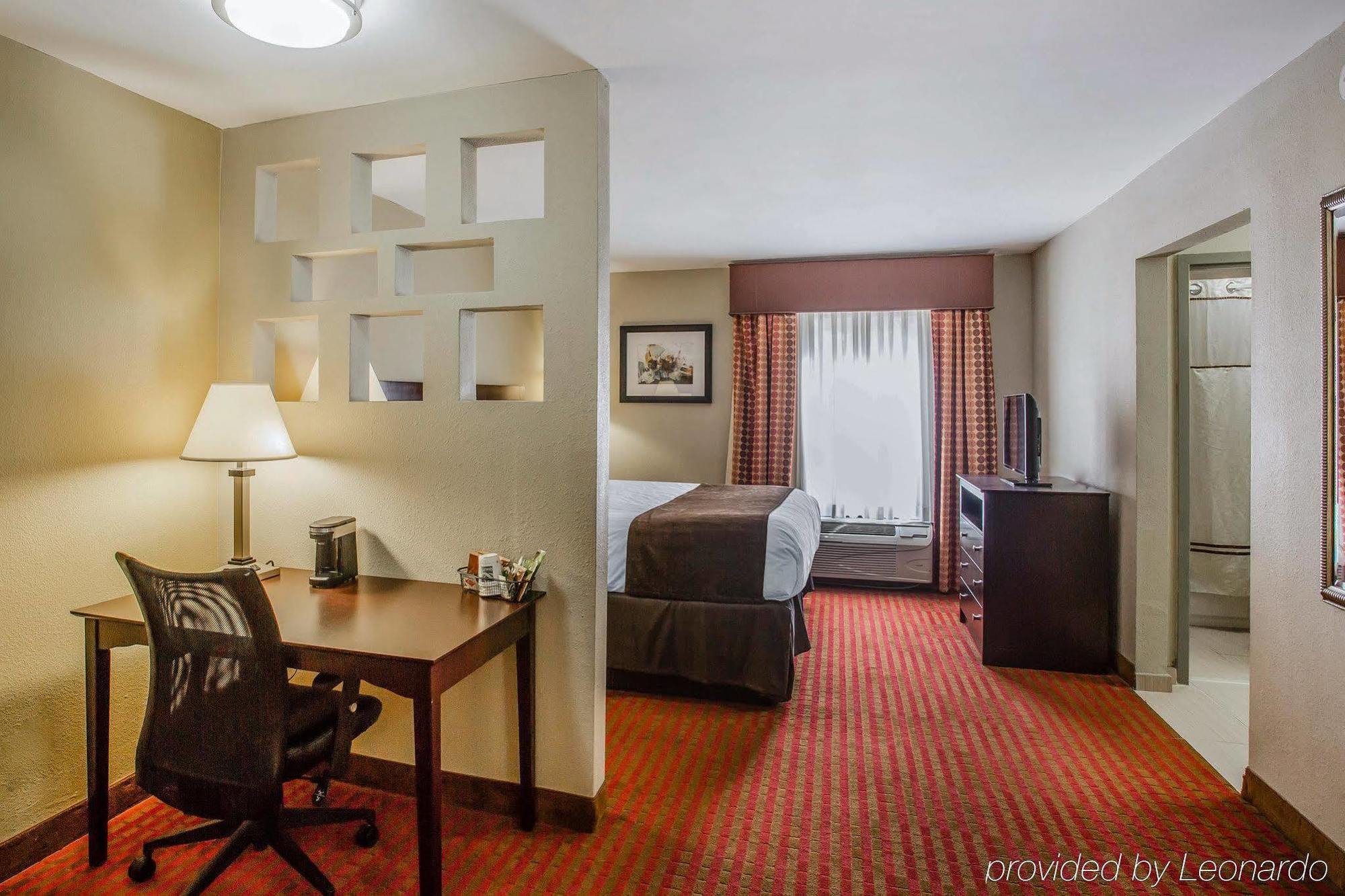Quality Suites Nashville Airport Extérieur photo